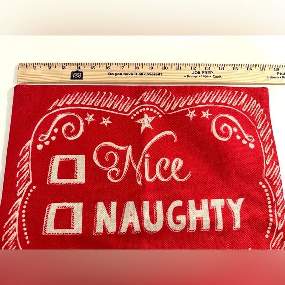 New Nice Naughty I Can Explain Pillow Case Cover Red Snowflakes Christmas Decor - Picture 5 of 7